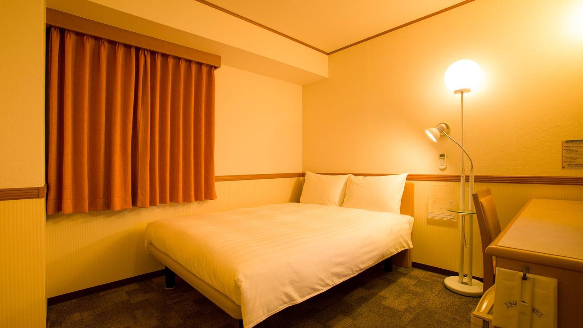 Toyoko Inn Nishitetsu Kurume Eki Higashi Guchi Værelse billede