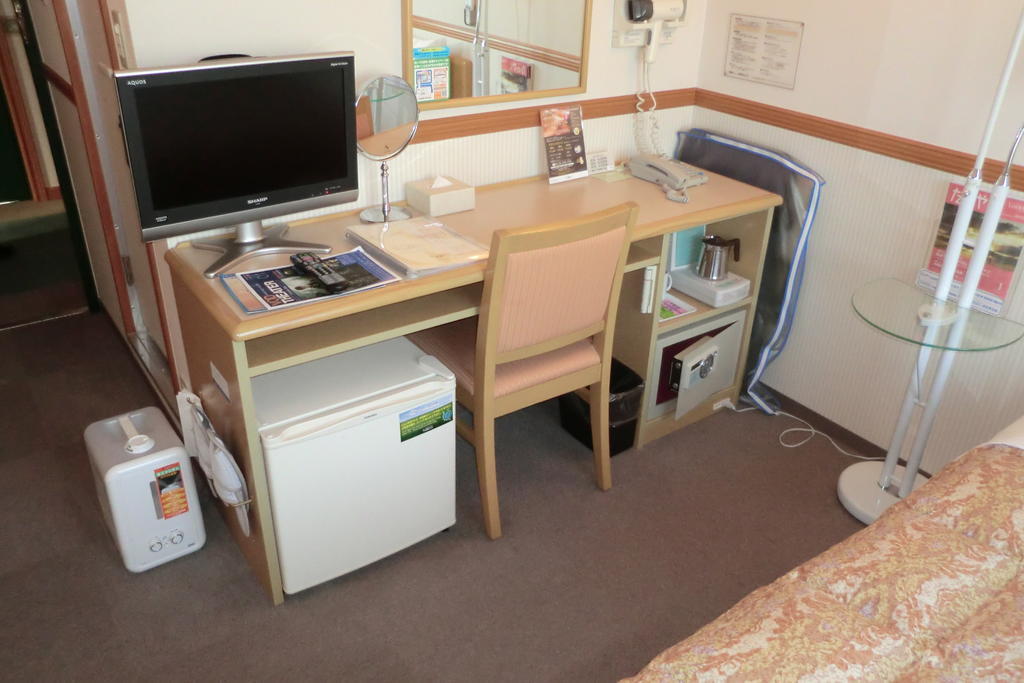 Toyoko Inn Nishitetsu Kurume Eki Higashi Guchi Eksteriør billede